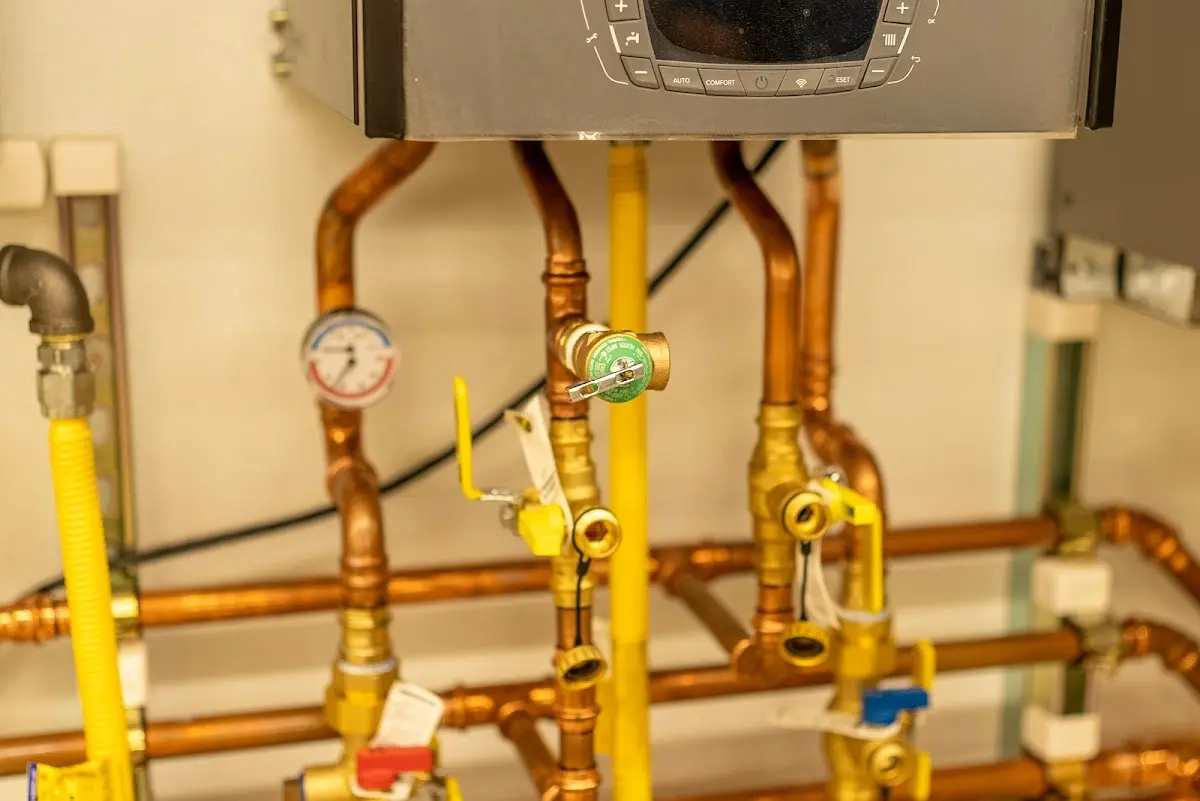 Licensed technician providing Sewer Cleanout for a homeowner in Sonterra